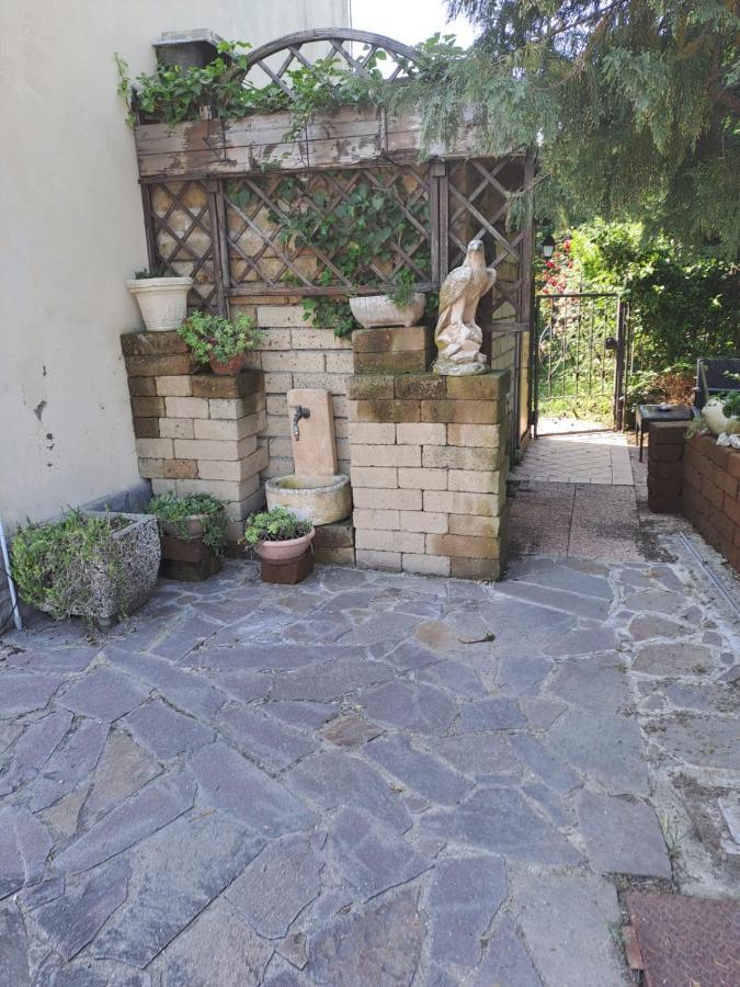 Da Nonna Rosa Camera Nera Panzió Budrio  Kültér fotó